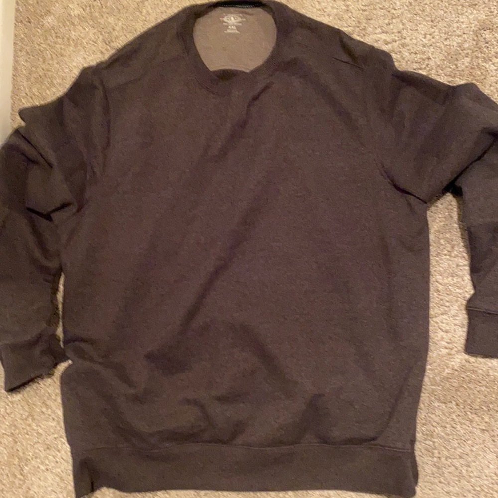 G. H. Bass Swatshirt
